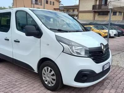 Usata Renault Trafic 95 CV (69 kW) 2017 Bianco Monovolume