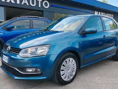 Usata VW Polo 90 CV (66 kW) 2017 Blu Berlina