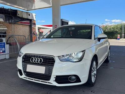 Usata Audi A1 Ambition 90 CV (66 kW) 2012 Bianco Utilitaria
