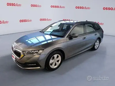 Usata Skoda Octavia 116 CV (85 kW) 2023 Grigio Station wagon