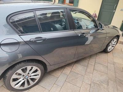 Usata BMW 118 136 CV (100 kW) 2016 Grigio Utilitaria