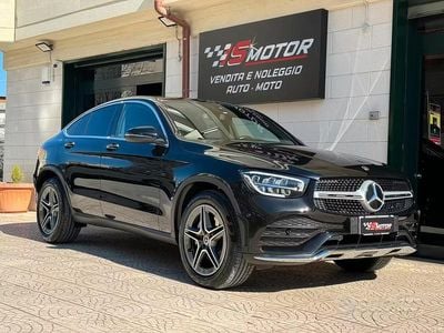 Usata Mercedes GLC300 Premium 245 CV (180 kW) 2021 Nero SUV