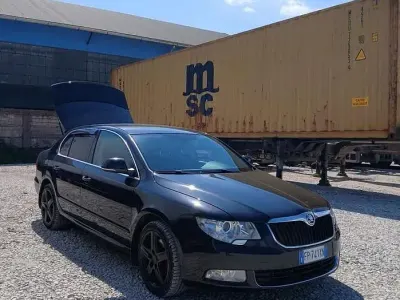 Brugt Skoda Superb 140 HK (102 kW) 2011 Sort Sedan