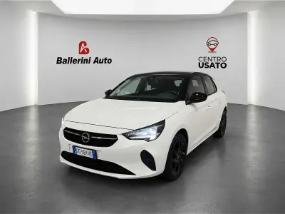Usata Opel Corsa Design & Tech 75 CV (55 kW) 2022 Bianco Utilitaria
