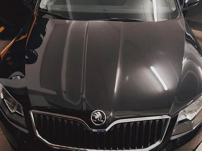 Usata Skoda Octavia Executive 2016 Nero Utilitaria