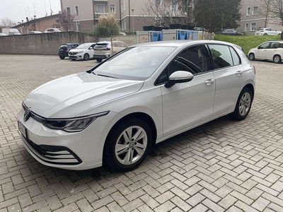 Usata VW Golf VIII Life 116 CV (85 kW) 2021 Bianco Berlina