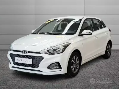 Usata Hyundai i20 Advanced 75 CV (55 kW) 2019 Bianco Utilitaria