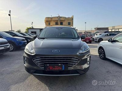 Usata Ford Kuga Titanium 150 CV (110 kW) 2020 Grigio SUV