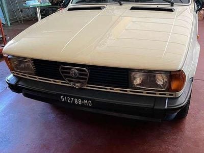 Usata Alfa Romeo Giulietta 109 CV (80 kW) 1980 Berlina