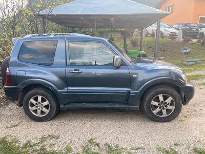 usata Mitsubishi Pajero Pajero 3.2 DI-D 16V aut. 3p.Lim. Ed. DPF