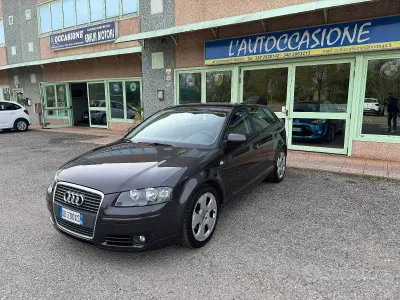 Usata Audi A3 Sportback Ambition 105 CV (77 kW) 2006 Grigio Utilitaria