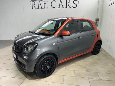 Begagnad Smart ForFour Prime 75 HK (55 kW) 2015 Grå Halvkombi