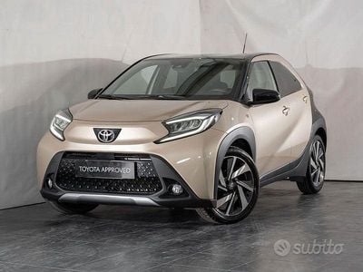 Usata Toyota Aygo X Lounge 72 CV (52 kW) 2023 Giallo SUV