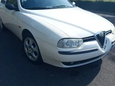 Usata Alfa Romeo 156 116 CV (85 kW) 2001 Bianco Berlina