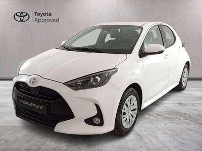 Usata Toyota Yaris 72 CV (52 kW) 2023 Bianco Utilitaria