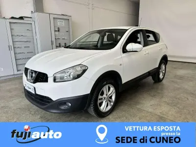 Usata Nissan Qashqai Acenta 131 CV (96 kW) 2013 Bianco SUV