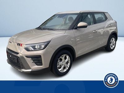 Nuova SsangYong Tivoli 135 CV (99 kW) 2025 Beige metallizzato SUV