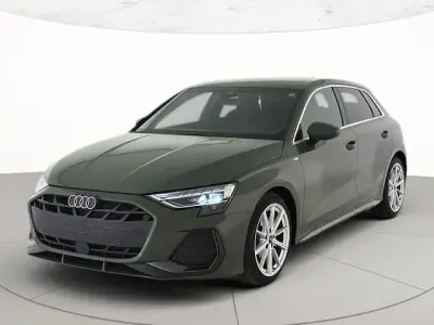 Usata Audi A3 S-Line 150 CV (110 kW) 2025 Verde Berlina
