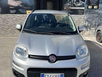 Usata Fiat Panda Lounge 69 CV (50 kW) 2018 Grigio Utilitaria