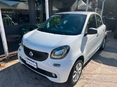 Usata Smart ForFour Prime 71 CV (52 kW) 2017 Bianco Utilitaria