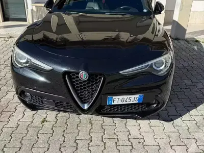 Usata Alfa Romeo Stelvio 210 CV (154 kW) 2018 Nero SUV