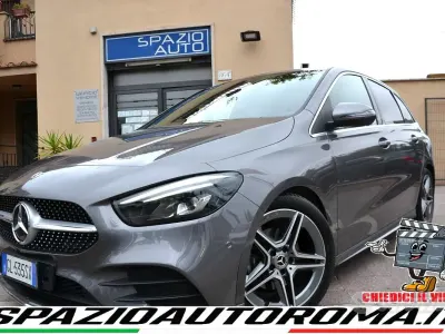 Usata Mercedes B180 Premium 116 CV (85 kW) 2022 Grigio Monovolume