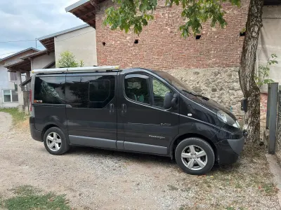 Usata Renault Trafic 120 CV (88 kW) 2011 Nero Monovolume