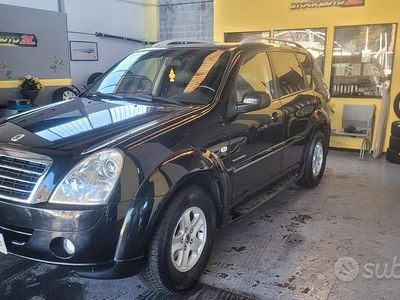 Nero Usata 2007 Ssangyong (KGM) Rexton II SUV | 4000 €