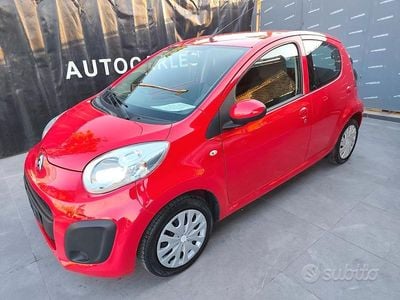 Usata Citroën C1 68 CV (50 kW) 2013 Rosso Utilitaria