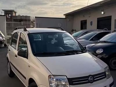 Usata Fiat Panda Dynamic 60 CV (44 kW) 2007 Bianco Utilitaria