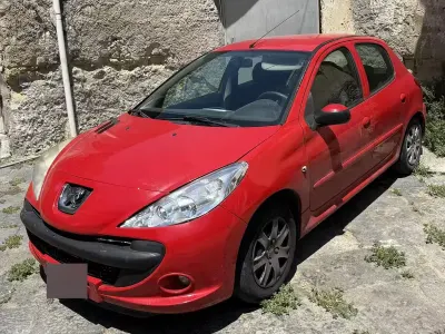 Usata Peugeot 206 60 CV (44 kW) 2009 Rosso Berlina