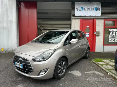 Usata Hyundai i20 Comfort 124 CV (91 kW) 2019 Grigio Utilitaria