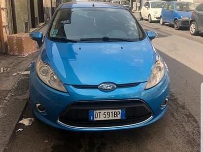 Begagnad Ford Fiesta Titanium 90 HK (66 kW) 2009 Halvkombi
