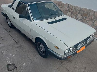 Usata Lancia Beta 135 CV (99 kW) 1981 Bianco Cabrio