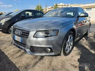 Usata Audi A4 143 CV (105 kW) 2011 Grigio Berlina