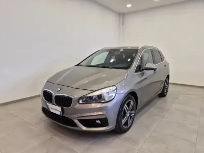 Usata BMW 218 Comfort Edition 150 CV (110 kW) 2015 Beige