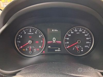 Occasion Kia Stonic Style 84 ch (61 kW) 2023 Blanc SUV