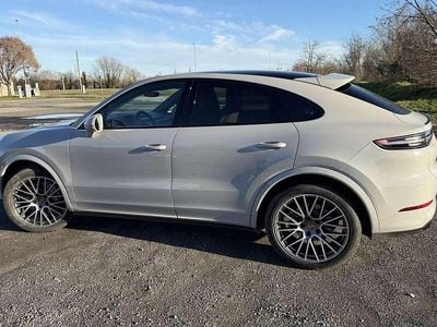 Usata Porsche Cayenne Coupe Platinum Edition 340 CV (250 kW) 2022 Beige Coupé