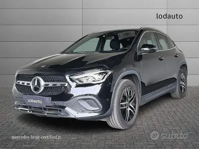 Usata Mercedes GLA200 150 CV (110 kW) 2022 Nero SUV