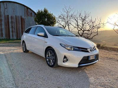 usata Toyota Auris - 2013