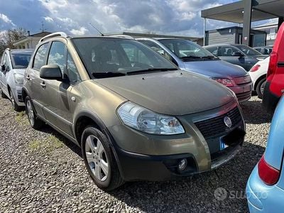 Usata Fiat Sedici Emotion 120 CV (88 kW) 2010 Marrone SUV