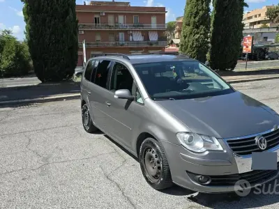 Usata VW Touran 109 CV (80 kW) 2009 Grigio Monovolume
