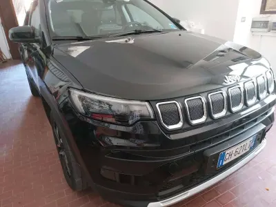 Usata Jeep Compass Limited 131 CV (96 kW) 2022 Nero SUV