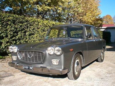 Usata Lancia Flavia 1960 Grigio Berlina