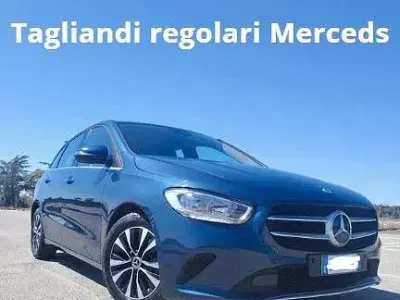 Usata Mercedes B180 116 CV (85 kW) 2021 Blu Utilitaria