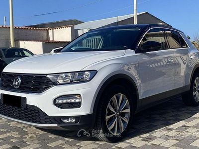 Usata VW T-Roc Business 116 CV (85 kW) 2020 Bianco SUV