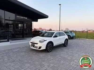 Usata Fiat 600 La Prima 101 CV (74 kW) 2025 Bianco SUV