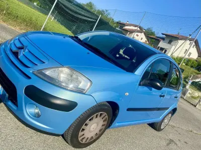Usata Citroën C3 Elegance 60 CV (44 kW) 2007 Bluazzurro Berlina