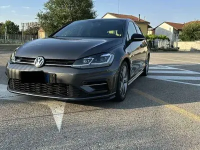 Usata VW Golf VII Sportline 150 CV (110 kW) 2018 Berlina
