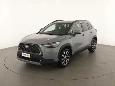 Usata Toyota Corolla Cross Trend 197 CV (144 kW) 2024 Grigio SUV